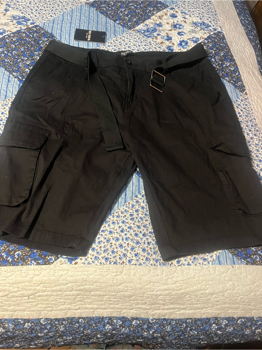 Blu Rock Men's Black Cargo Shorts with Belt size 38 NWT